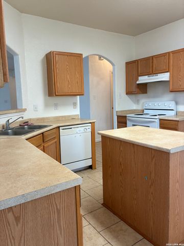 2603 White Wing Way, New Braunfels, TX 78130