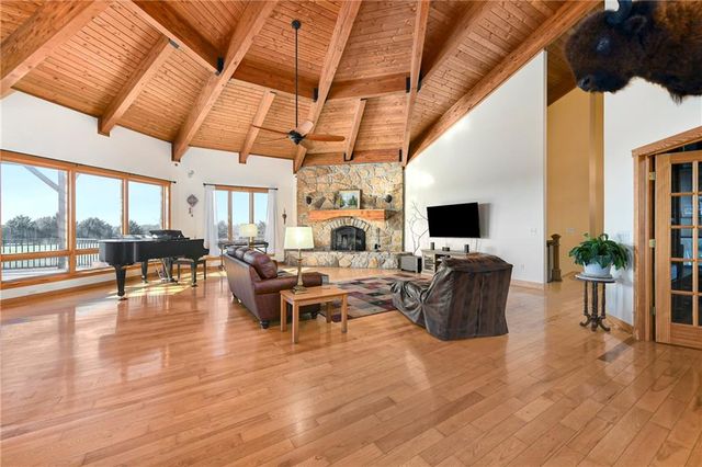 32846 Block Road, Paola, KS 66071
