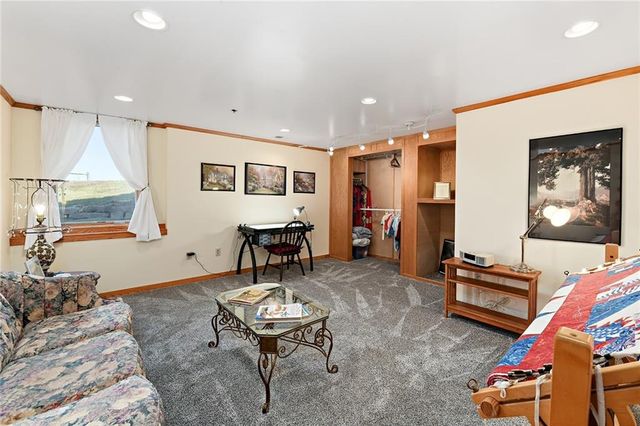 32846 Block Road, Paola, KS 66071