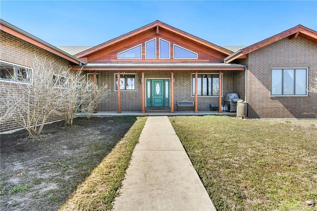 32846 Block Road, Paola, KS 66071