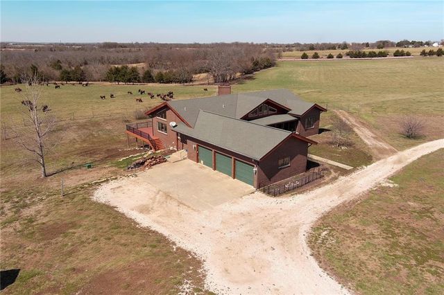 32846 Block Road, Paola, KS 66071
