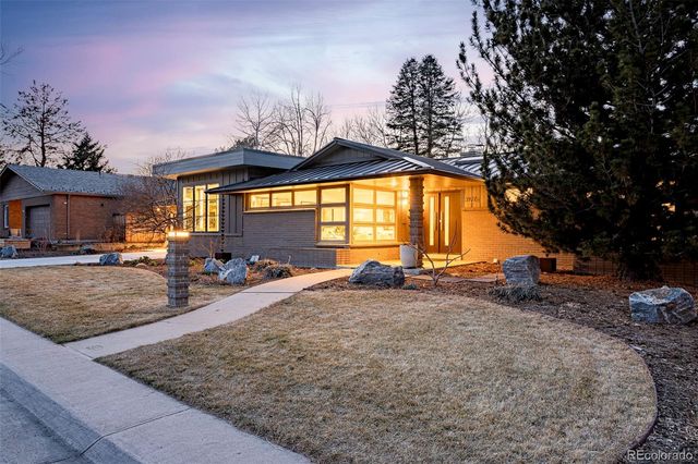 3977 S Jasmine Street, Denver, CO 80237