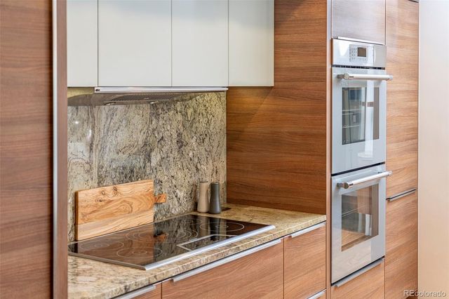 3977 S Jasmine Street, Denver, CO 80237