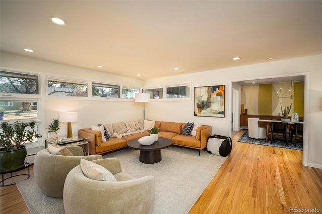 3977 S Jasmine Street, Denver, CO 80237