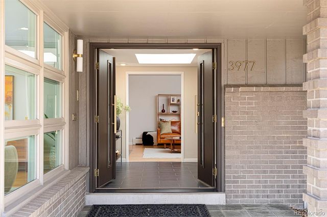 3977 S Jasmine Street, Denver, CO 80237