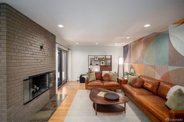 3977 S Jasmine Street, Denver, CO 80237