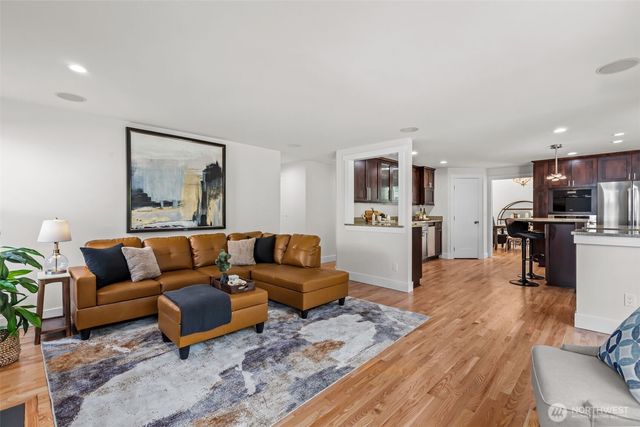 12470 NE 162nd Street, Woodinville, WA 98072