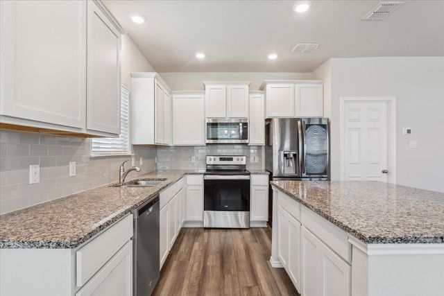 3220 Marston Road, Lorena, TX 76655