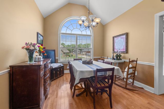 103 Canary Ln, Shelbyville, TN 37160