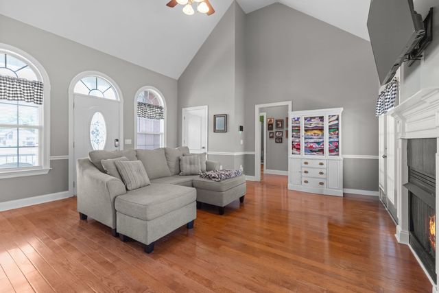 103 Canary Ln, Shelbyville, TN 37160