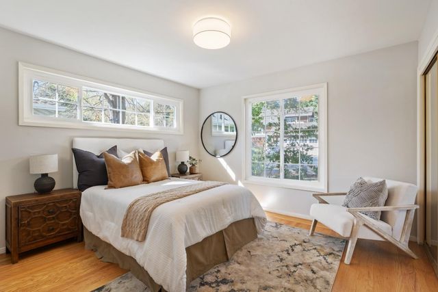 1527 Laurel Place, Menlo Park, CA 94025