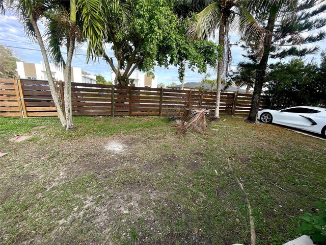 23110 SW 123rd Ct, Miami, FL 33170