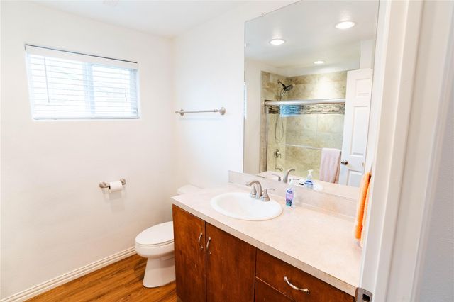 119 S Carroll Street, La Porte, TX 77571