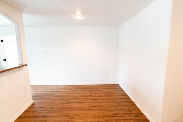 119 S Carroll Street, La Porte, TX 77571