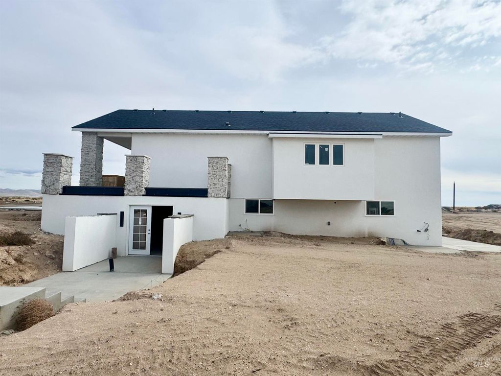 1951 E Bonanza Ct, Mountain Home, ID 83647 photo 5