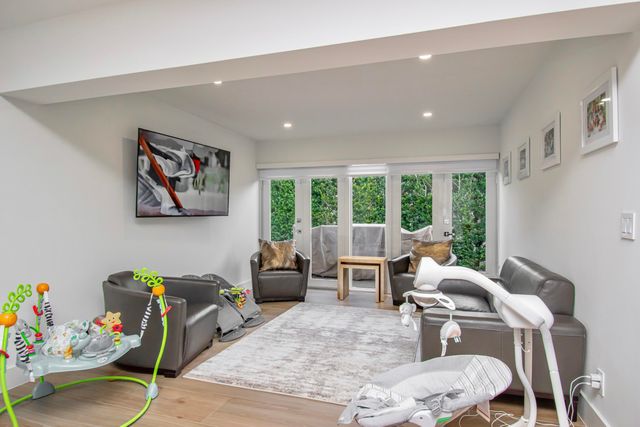 7484 Malibu Crescent, Boca Raton, FL 33433