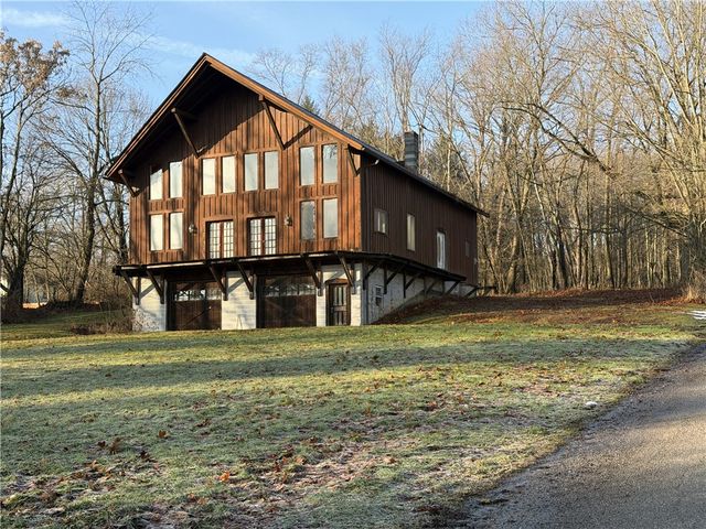 461 GROVE STREET, Hermitage, PA 16148