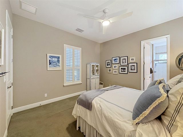 264 SILVER MAPLE ROAD, Groveland, FL 34736