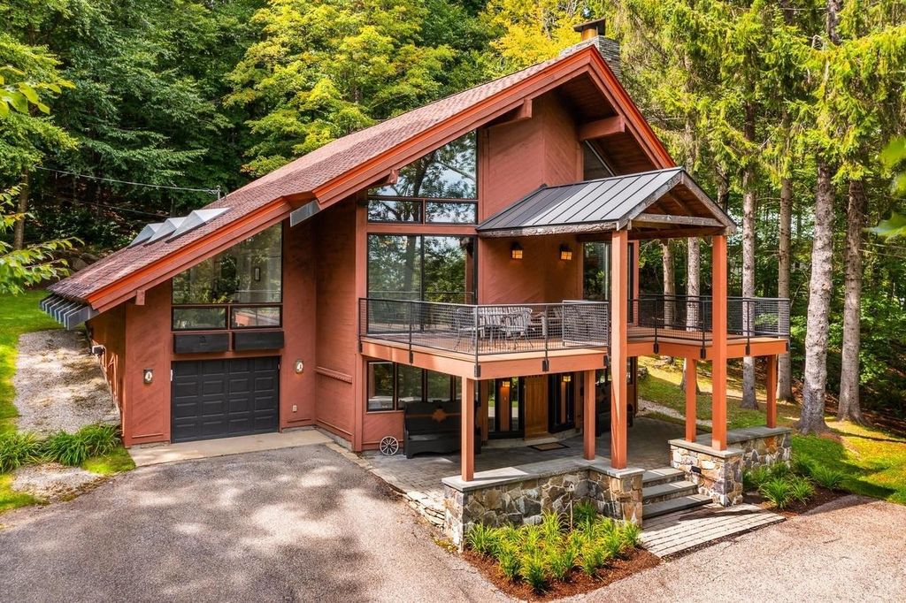 74 N Brookwood Road, Stratton, VT 05155