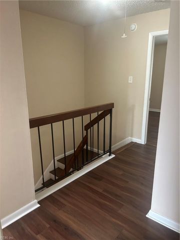 3712 Singing Wood TRL, Virginia Beach, VA 23452