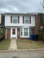 3712 Singing Wood TRL, Virginia Beach, VA 23452