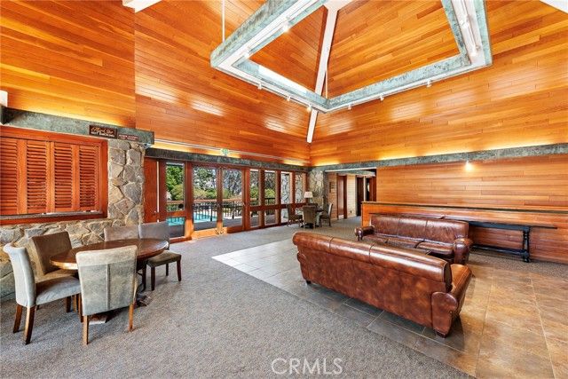 10192 Saint Cloud Lane, Tustin, CA 92705