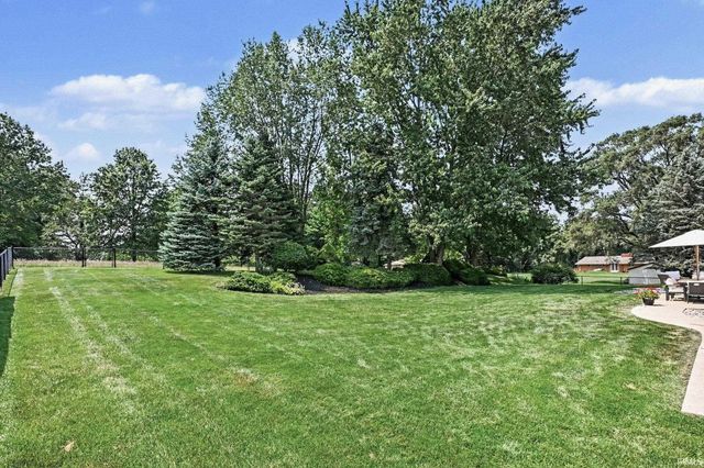 59789 Settlers Trail, Osceola, IN 46561