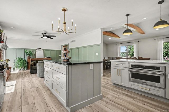 59789 Settlers Trail, Osceola, IN 46561