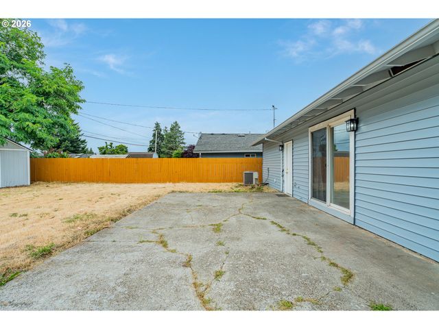 15540 Se HARRISON St, Portland, OR 97233