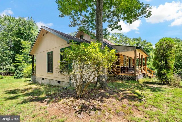 819 PACKING HOUSE RD, Berkeley Springs, WV 25411