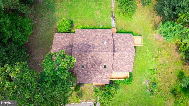 819 PACKING HOUSE RD, Berkeley Springs, WV 25411