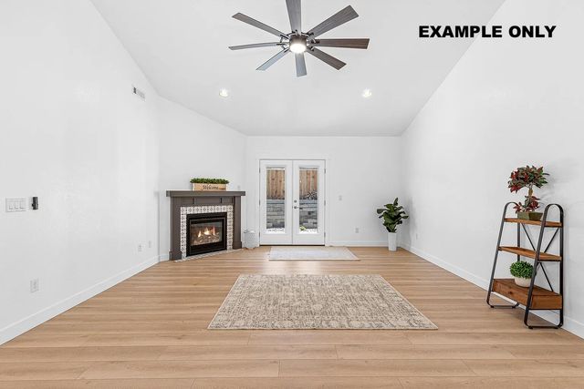 313 E Rapp Road, Talent, OR 97540