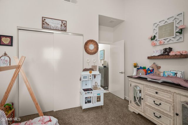 12033 Hidden Gardens Place, Socorro, TX 79927