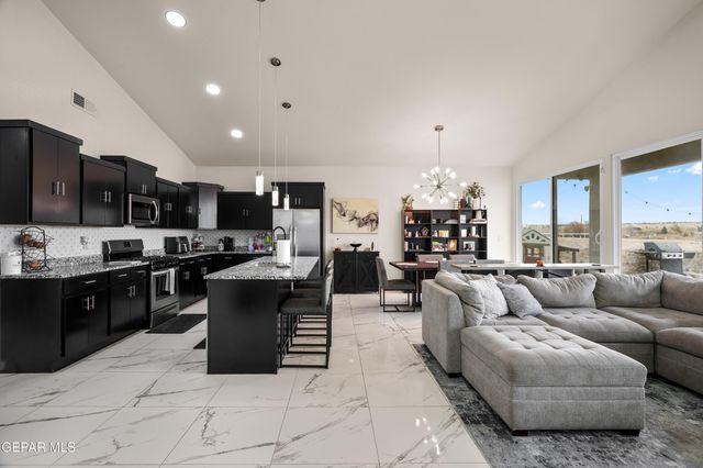 12033 Hidden Gardens Place, Socorro, TX 79927