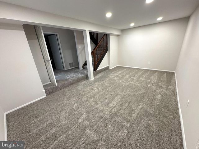 2903 MONTAUK CT, Falls Church, VA 22042