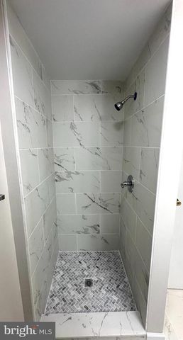 2903 MONTAUK CT, Falls Church, VA 22042