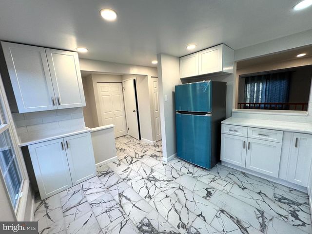 2903 MONTAUK CT, Falls Church, VA 22042