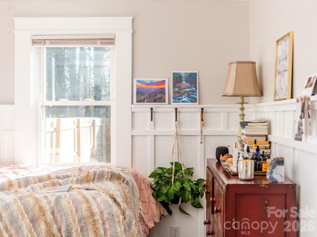 29 White Oak Road, Arden, NC 28704