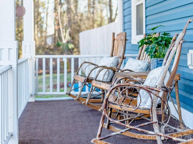 29 White Oak Road, Arden, NC 28704