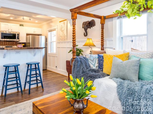 29 White Oak Road, Arden, NC 28704