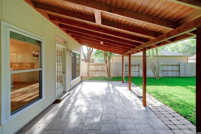1165 Mesa Blanca, San Antonio, TX 78248