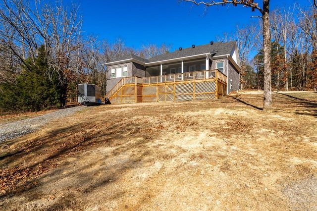 24 Blue Jay Way, Conway, AR 72032