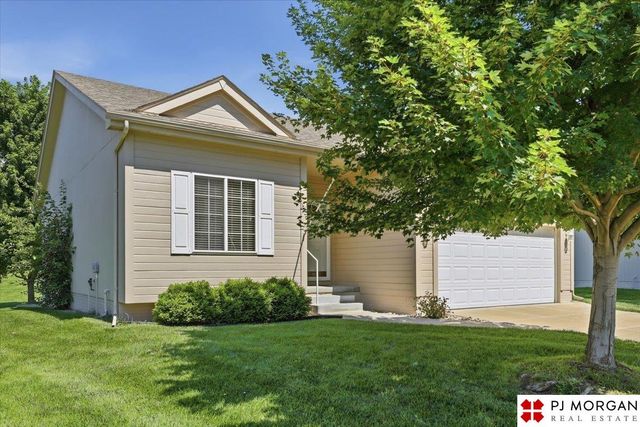 5162 N 151 Avenue, Omaha, NE 68116