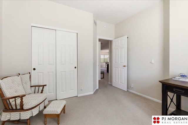5162 N 151 Avenue, Omaha, NE 68116
