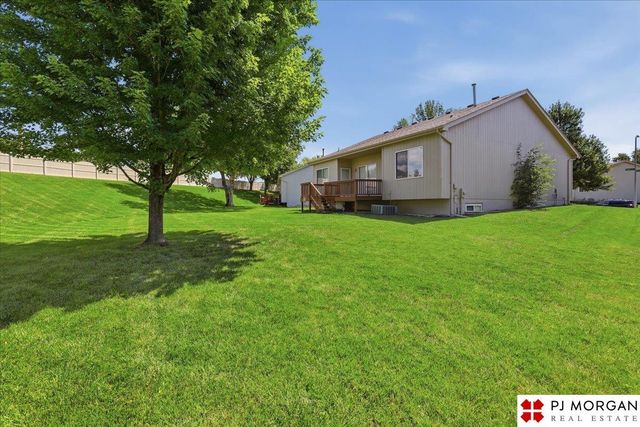 5162 N 151 Avenue, Omaha, NE 68116