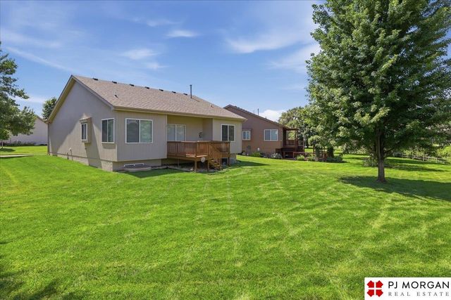 5162 N 151 Avenue, Omaha, NE 68116