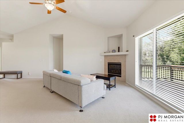 5162 N 151 Avenue, Omaha, NE 68116