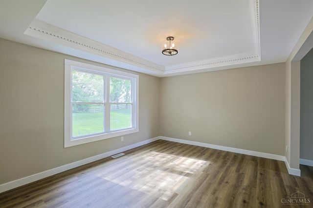 5475 Pine Vista Court, West Chester, OH 45069