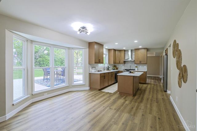 5475 Pine Vista Court, West Chester, OH 45069
