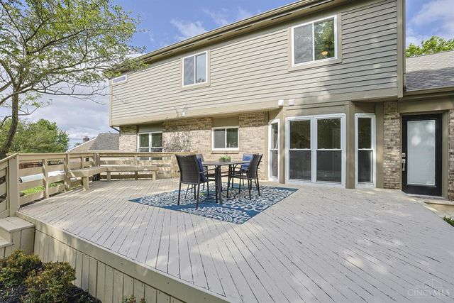 5475 Pine Vista Court, West Chester, OH 45069